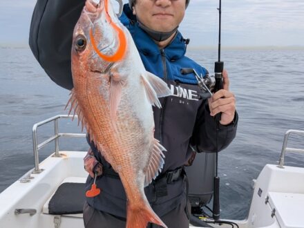 4月13日鯛ラバチャーター1日便1名様