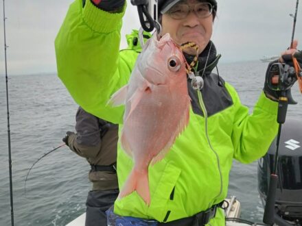 3月15日鯛ラバチャーター1日便5名様の釣果です