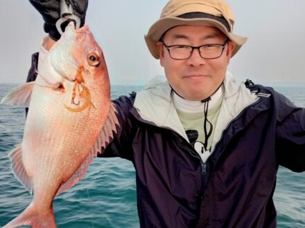 4月19日鯛ラバチャーター1日便3名様の釣果です